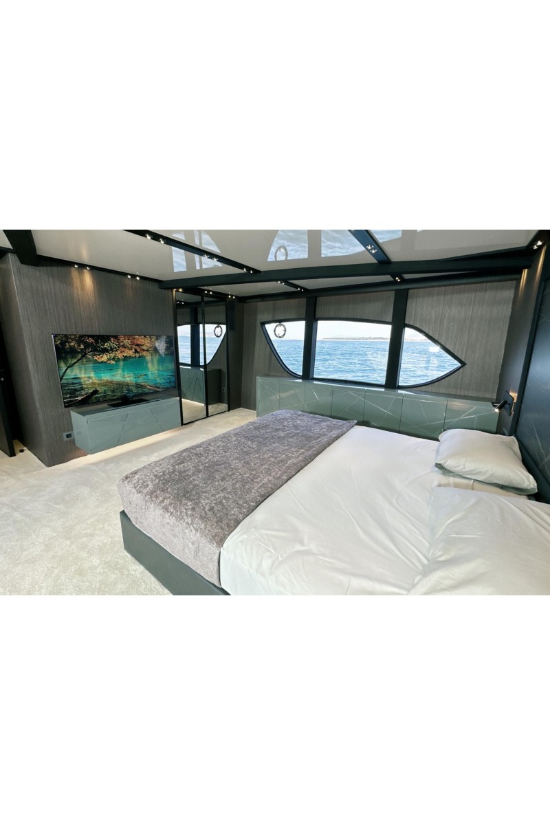 Carbo Yacht for Sale 90