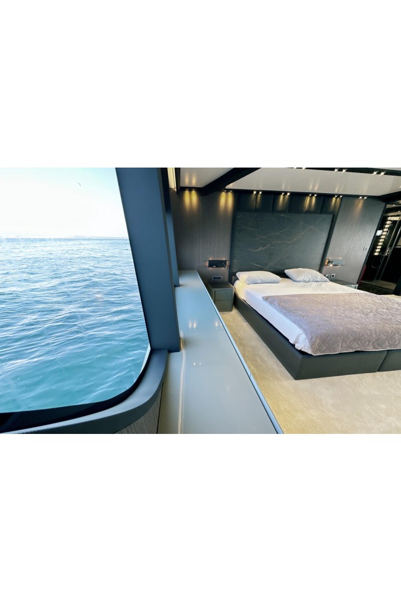 Carbo Yacht for Sale 90