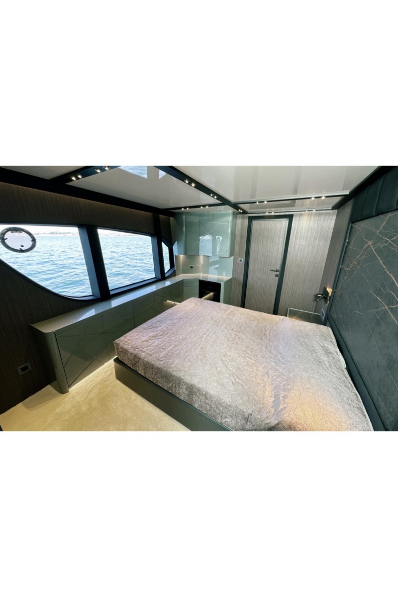 Carbo Yacht for Sale 90