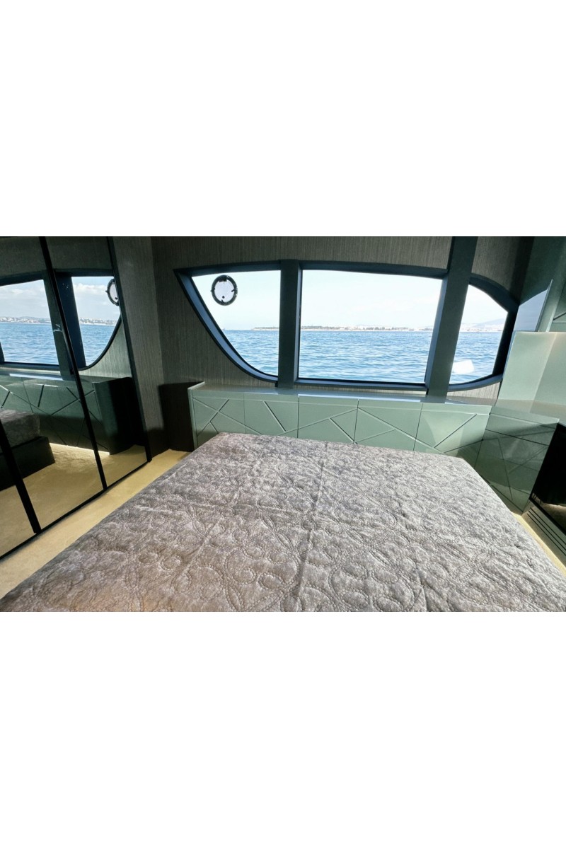 Carbo Yacht for Sale 90