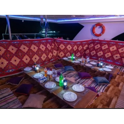 98ft Cruise Ship in Hurghada